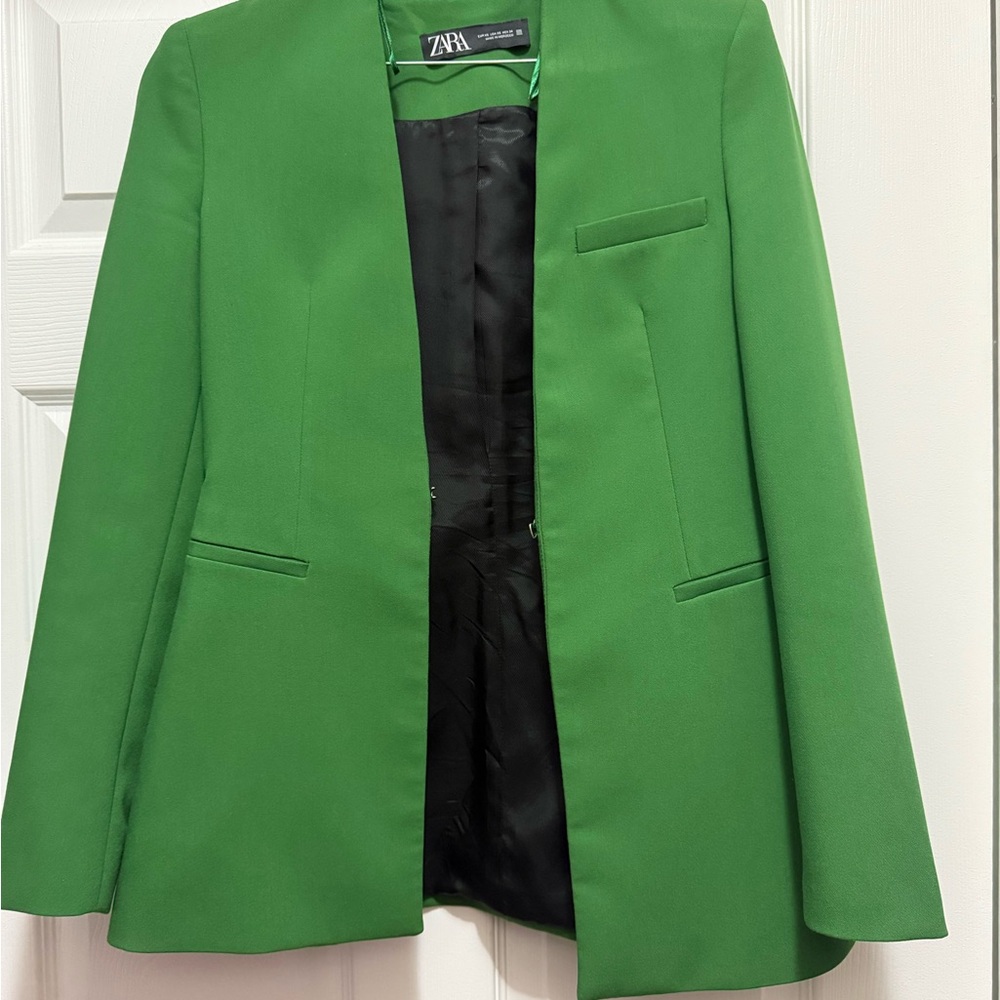 Zara Women's Vibrant Green Suit Jacket